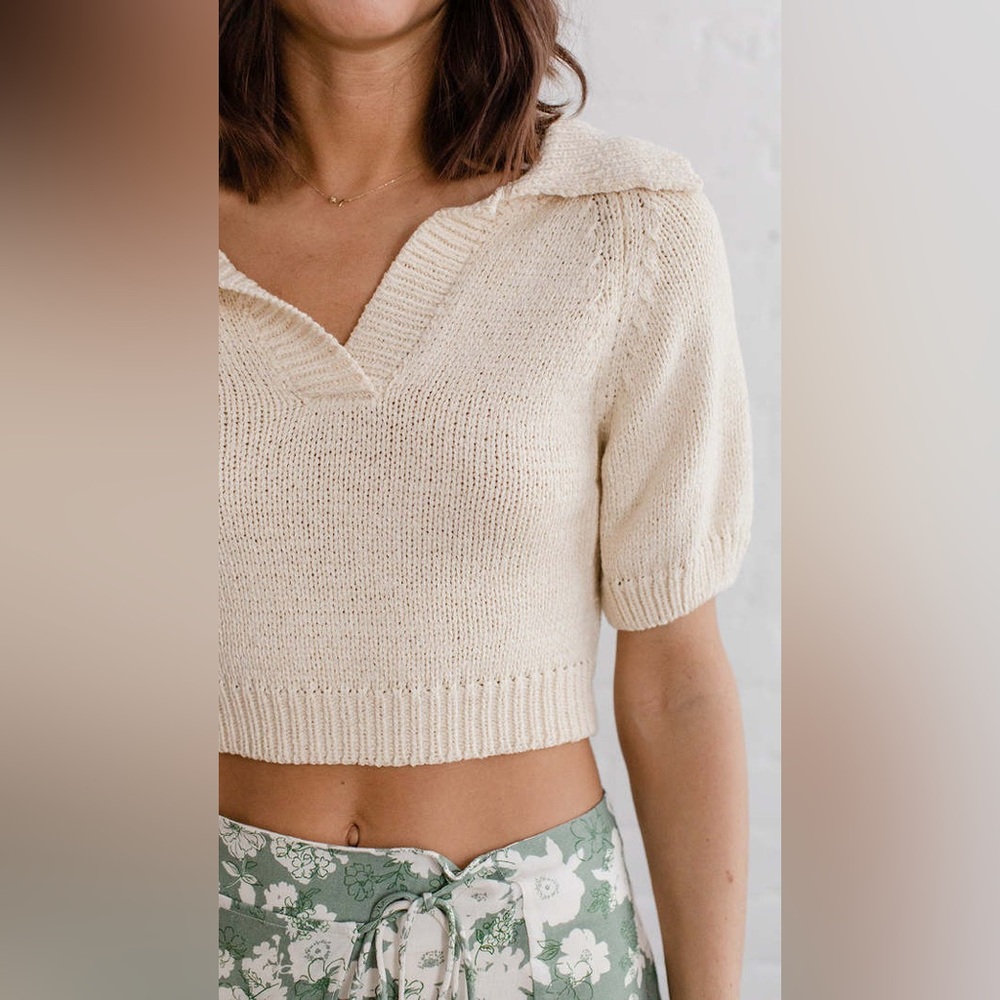 Sage The Label Scarlet Collared Cropped Cream Sweater Size Small